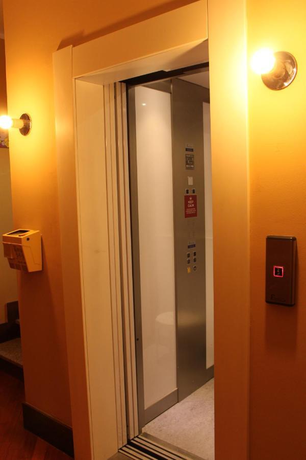 La Gare B&B Fiera Magenta Luaran gambar